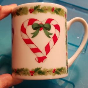 ⭐Takahashi Christmas candy cane mug